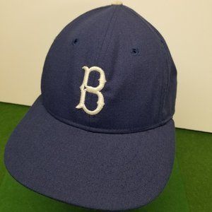 196 - Vintage Brooklyn Dodgers-Roman Pro Hat